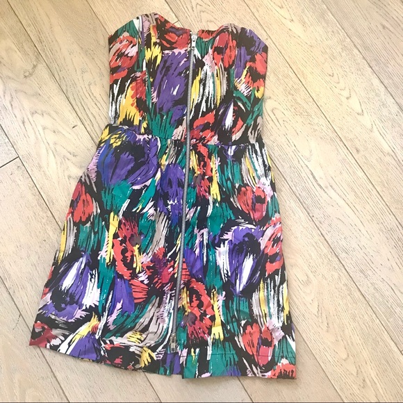 MINKPINK Dresses & Skirts - NWT MINKPINK Strapless Dress